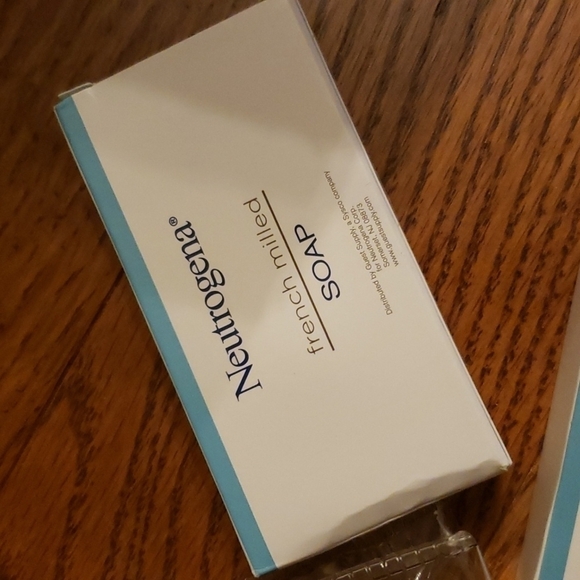 AIRLINES carry-on bundle - Picture 3 of 7